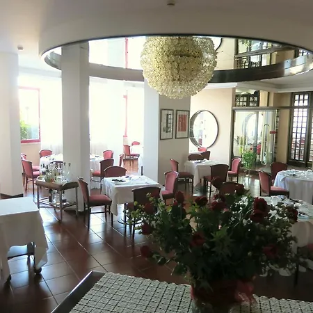 Internazionale Hotell 3*