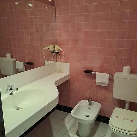 Internazionale Hotel 3*