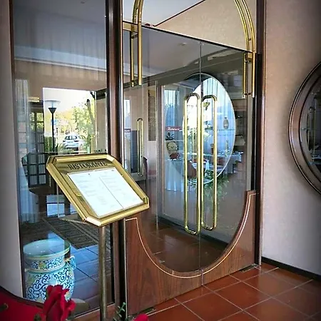 Internazionale 3*